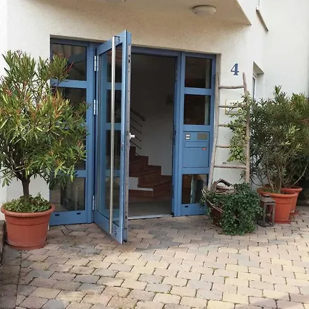 Kachelofa Gbr بيت ضيافة